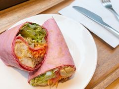 葡式咖喱鸡肉握不住大卷-星巴克臻选(南京艾尚天地店)