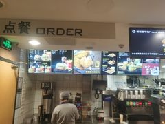 -麦当劳(东直门外大街店)