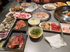 -黑金·寻焰自助百汇·烤肉·火锅(中街店)