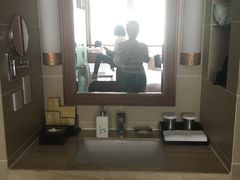 -中铁花水湾温泉酒店(大邑店)