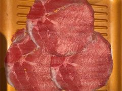 -牛YO寿喜烧·铁板烧和牛火锅自助(市府恒隆店)
