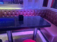 -皇马纯KTV·量贩·聚会(民治店)