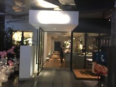 门面-渝半城经典川粤菜(重庆天地店)