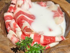 -嘿嘟嘟·肋条烧肉放题(爱融荟城店)