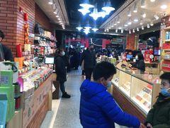 -老城隍庙食品商店(豫园商城店)