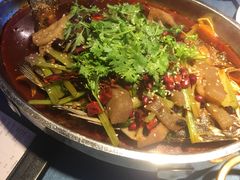 火焰山烤鲈鱼-清真·卡德尔大叔新疆主题餐厅(龙汇路店)