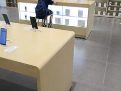 -华为授权体验店(中山公园来福士)