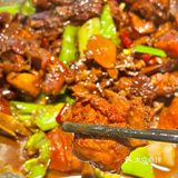 洛阳这家炒鸡到底是谁在吃？