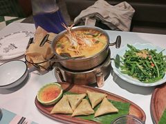 -芭蕉树·新派泰国餐厅(汉溪长隆店)