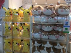 -名创优品(万达广场河东店)