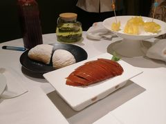 -贝勒爷·酥不腻烤鸭