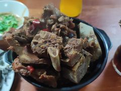 羊羯子-宝瑞门钉肉饼店