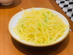 炒土豆丝-老昌春饼(中央大街店)
