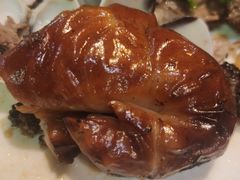 -东方之猪四更烤乳猪(金垦总店)