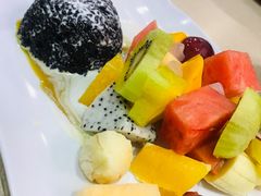 -佰搭果·广式茶餐厅(西华路店)