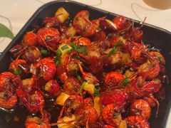 -巴厘龙虾·榜首油焖大虾(音乐学院·沿江酒馆店)