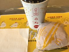 -麦当劳(七宝乐购店)