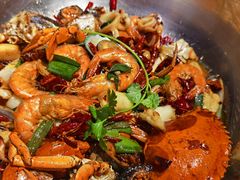 缤纷海鲜锅-七欣天香辣蟹火锅(上海银亿滨江店)