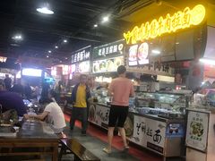 -食上东新街美食街区(民乐新都会店)