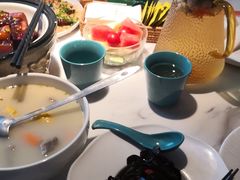 -荷塘秋月·本帮江浙菜(国权路店)