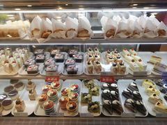 -樱花糕坊(凯德广场店)