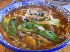 -邱芳粉店(迎宾大道旗舰店)