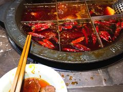 -红九格老火锅(三峡广场店)