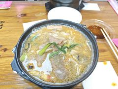 -金陵杨胖子·砂锅麻辣烫(金轮新天地店)