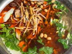 -老五鸡丝豆花面粉(瑞金北路68号院店)
