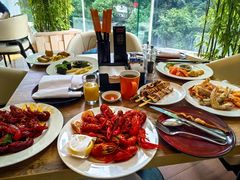 -怡咖啡海鲜自助餐厅(浦东香格里拉店)