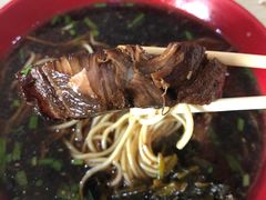 -小龙大肉面馆