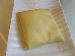 芒果班戟-知粤塘港式茶餐厅