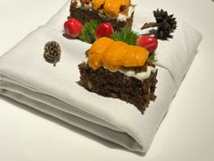 黑蒜海胆蛋糕-弦月窗LUNETTE BY AMANDA(复兴路店)