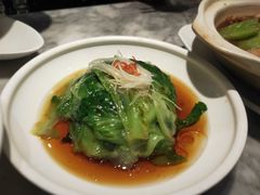 油淋罗马生菜-城南往事·鲁菜·烤鸭(世茂宽厚里·大明湖店)
