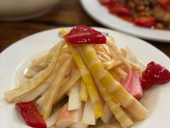 泡笋子-荣生萝卜汤饭店