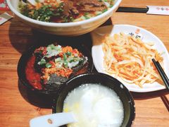 -湘人龙记老长沙米粉(鸟巢店)