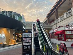 -王府井奥莱临潼小镇(临潼店)