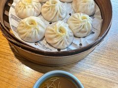 -馋三尺蟹粉小笼(人民广场店)