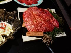-山川小町·极番烧肉(新地假日广场店)