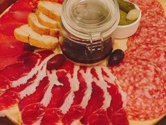 -恰餐厅及酒吧 CHAR Bar & Grill (北京丽都皇冠假日店)