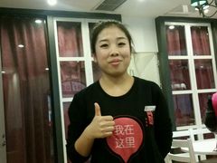 -闫府私房菜(经四路万达店)