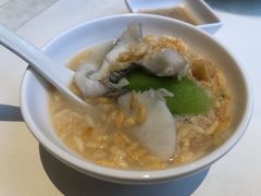 浓汤桂鱼配脆米-港丽餐厅(高德置地店)