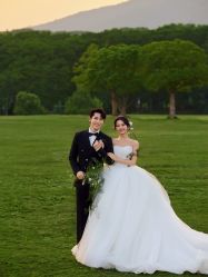 -第一夫人婚纱摄影(南京店)