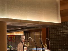 -东西风牛排馆周末烧烤自助(首都机场希尔顿店)