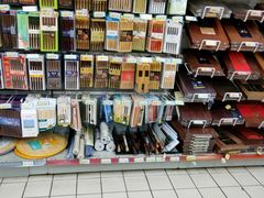 -利群海琴购物广场(商丘路店)