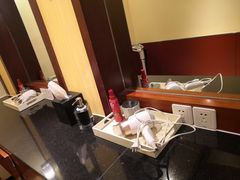 -上海龙之梦万丽酒店游泳池