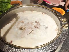 -煲宫猪肚鸡(昆山金鹰国际购物中心店)