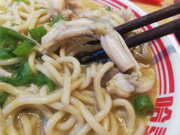 哈灵牛蛙面馆在4月份正式入."-大众点评移动版