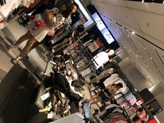 -ZARA(红谷滩万达店)