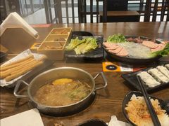-呷哺呷哺 小火锅 (浦东新欧尚超市店)